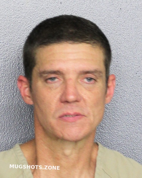 TIPTON CALVIN JOSEPH 03 29 2021 Broward County Mugshots Zone