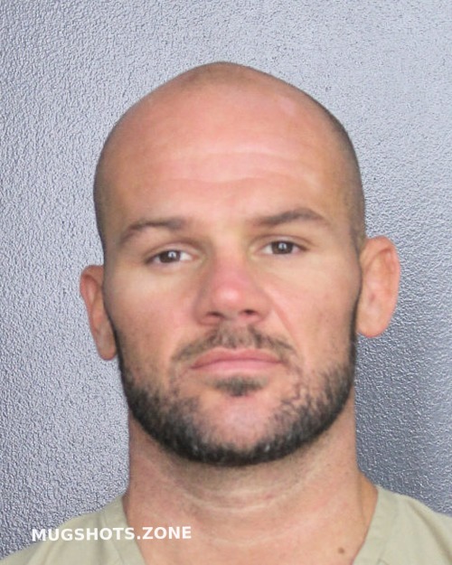 PIASECKI ALEX 07 30 2021 Broward County Mugshots Zone