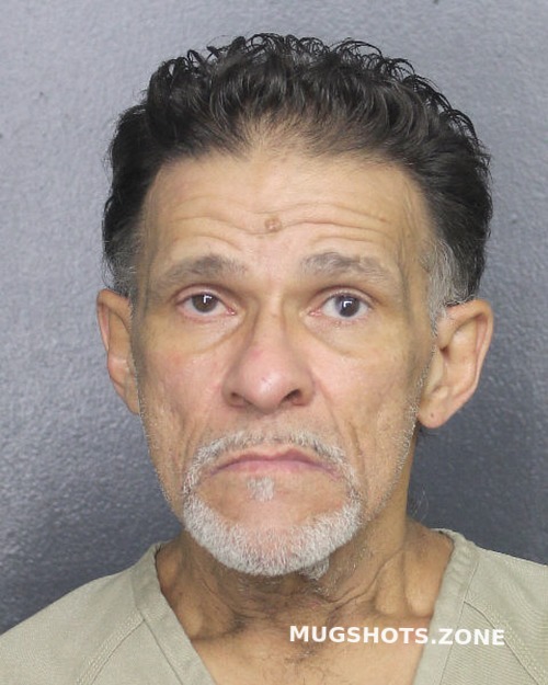 LLORAY EDUARDO 09 10 2021 Broward County Mugshots Zone