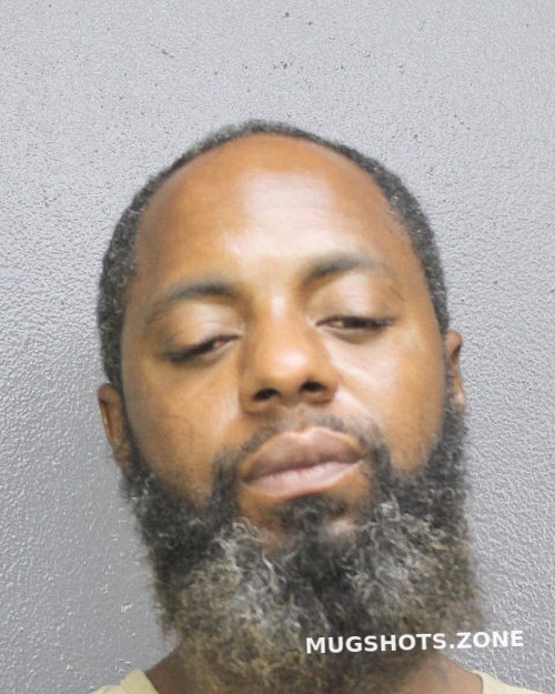 RADWAY CHRISTOPHER HUGH 09 15 2021 Broward County Mugshots Zone