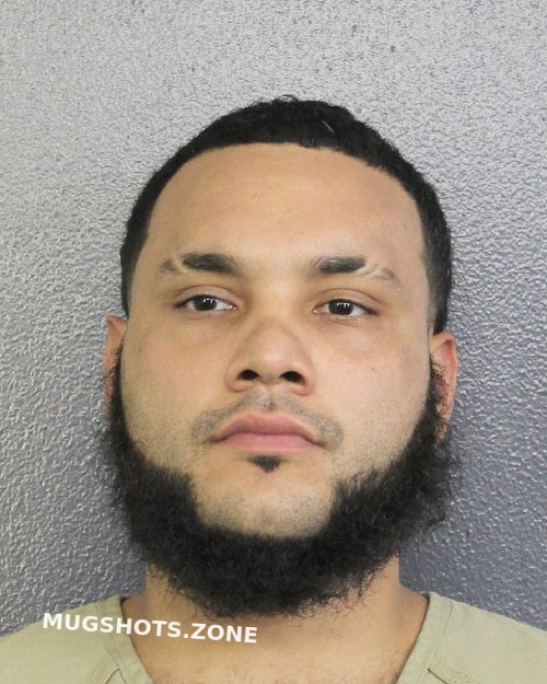 VELEZ CHRISTIAN 11 17 2021 Broward County Mugshots Zone