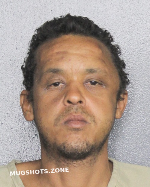 DELAROSA JR HUMBERTO RENE 02 28 2022 Broward County Mugshots Zone