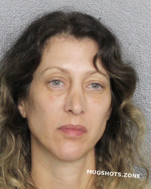 MARULLO VANESA 07 27 2022 Broward County Mugshots Zone