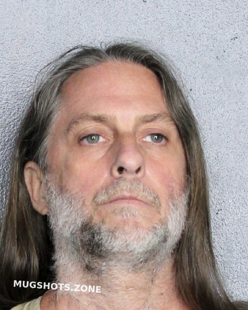 WERT DARREN DAVID 08 24 2022 Broward County Mugshots Zone