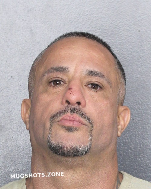 ABOY RUBEN 09 05 2022 Broward County Mugshots Zone