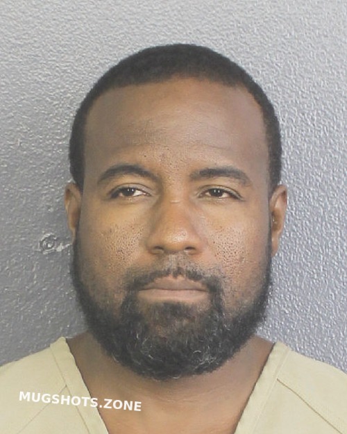 LEE QWINTIS TERRELL 10 06 2022 Broward County Mugshots Zone