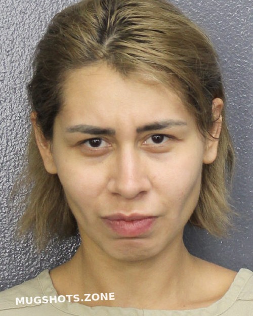 LOCKHART MELISSA 10 18 2022 Broward County Mugshots Zone