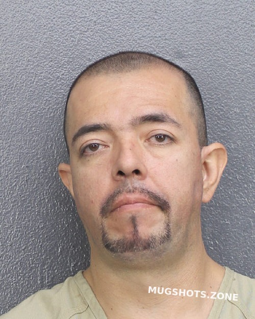 RODRIGUEZ CESAR 04 10 2023 Broward County Mugshots Zone