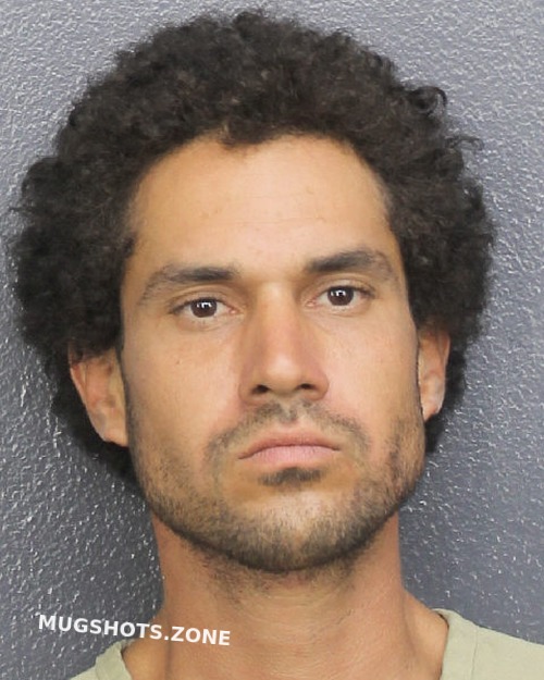 RODRIGUEZ LUIS 04 17 2023 Broward County Mugshots Zone