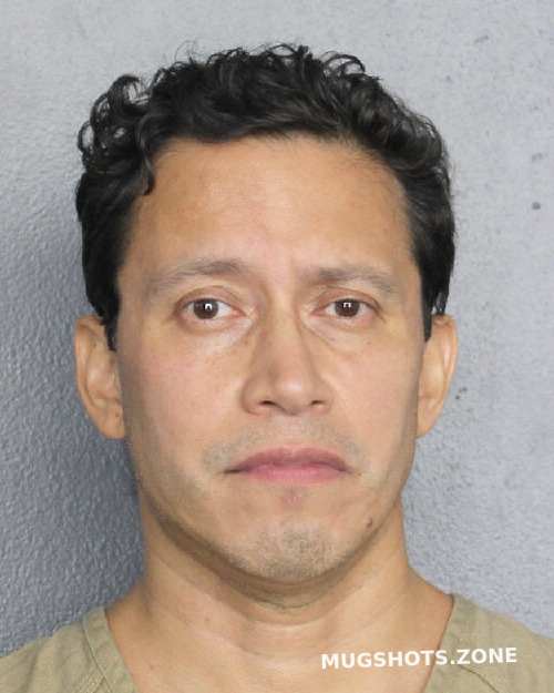 Lopez Moises Broward County Mugshots Zone