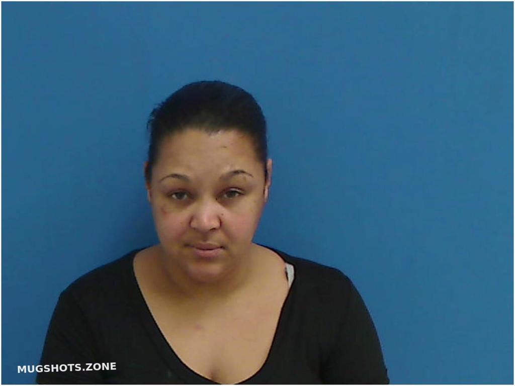 DAVIS REGINA FELICIA 12 31 2021 Catawba County Mugshots Zone