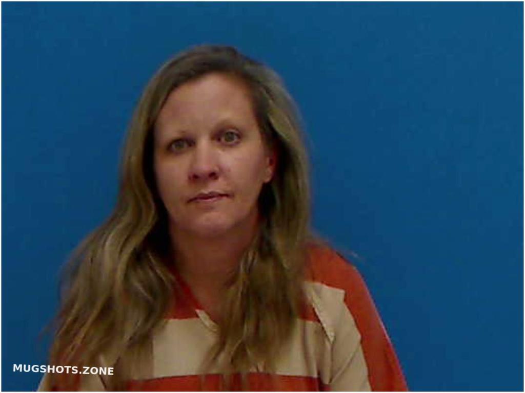 CALDWELL LAURA MARIE 11 29 2023 Catawba County Mugshots Zone