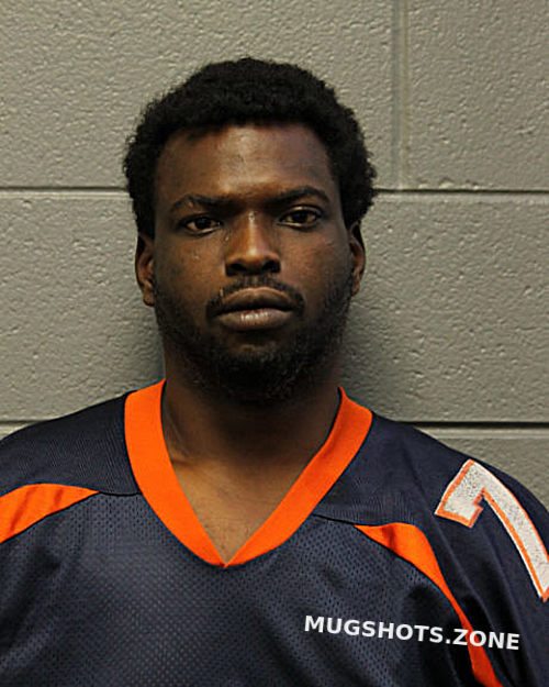 DEVON L ROBERTS 08 27 2022 Chicago Mugshots Zone