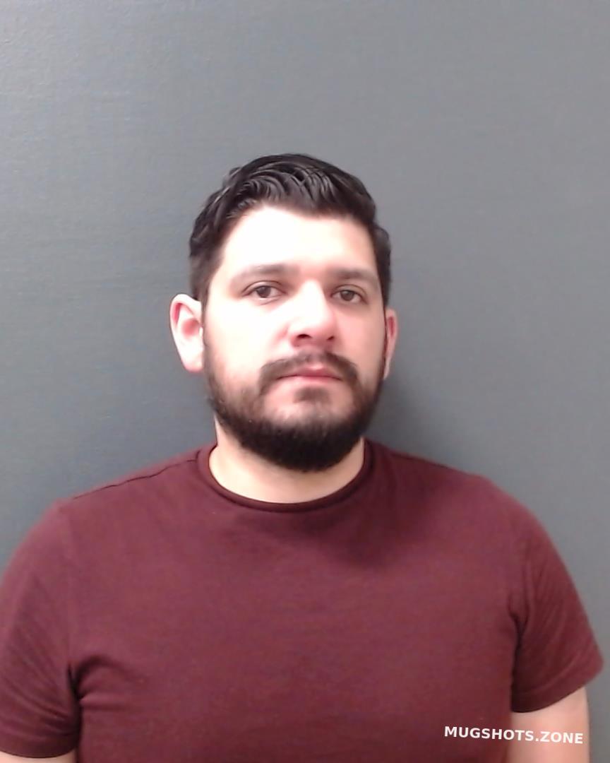 HINOJOSA JUSTIN LEE 08 31 2023 Comal County Mugshots Zone