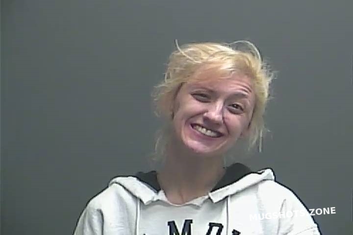 PACE AMANDA LAUREN 11 18 2022 Knox County Mugshots Zone