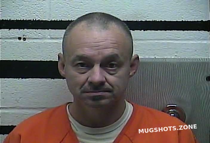 RIGGS TIMOTHY RAY 09 30 2022 Larue County Mugshots Zone