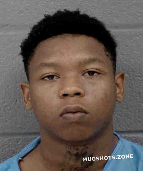 BROWN TORRI JERMAINE 08 25 2021 Mecklenburg County Mugshots Zone