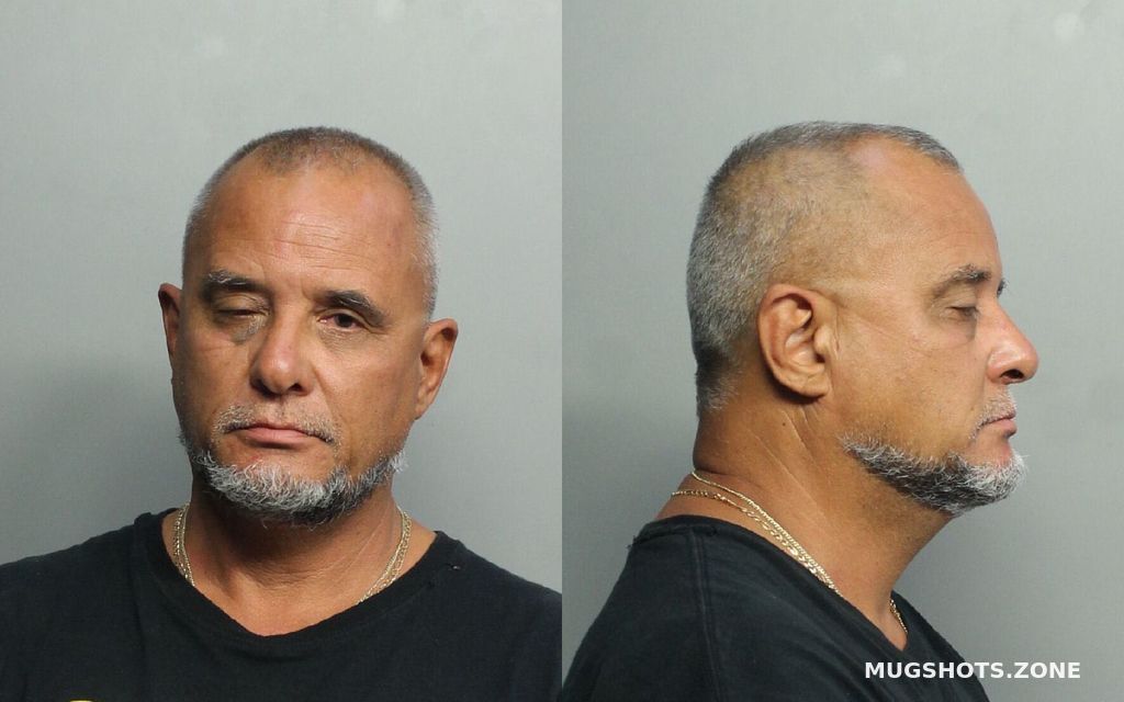 Oquendo Carlos Miami Dade County Mugshots Zone