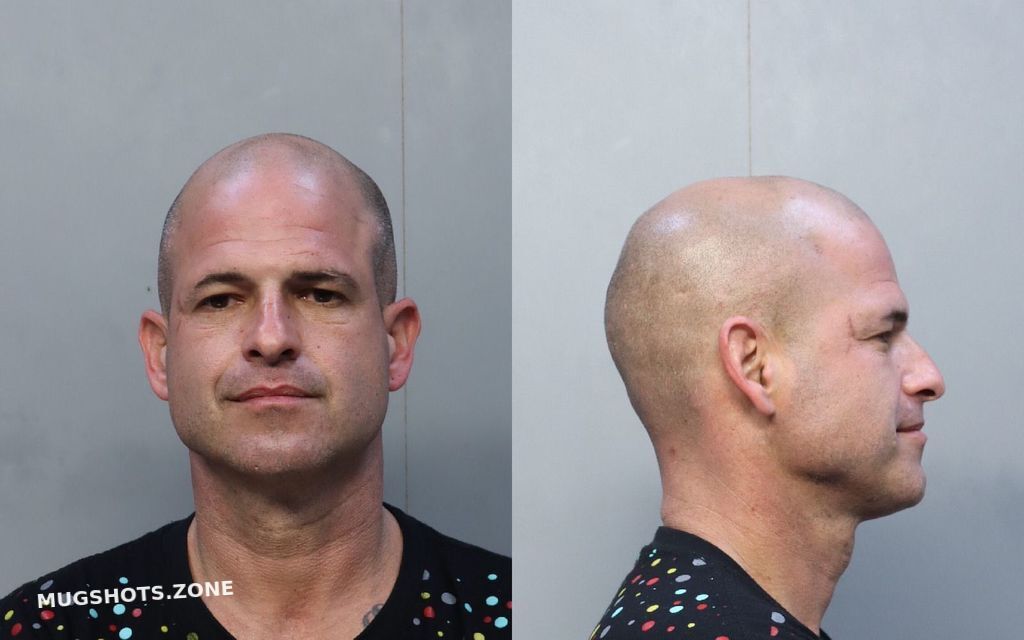 Gonzalez Alejandro Miami Dade County Mugshots Zone