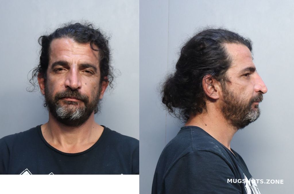 ROSANO MARTINEZ EDGAR 02 20 2022 Miami Dade County Mugshots Zone