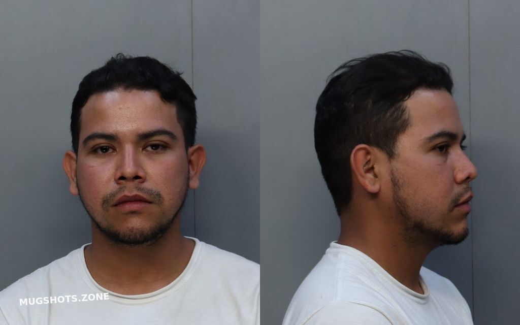 LOPEZ GUARDADO CARLOS 03 25 2022 Miami Dade County Mugshots Zone