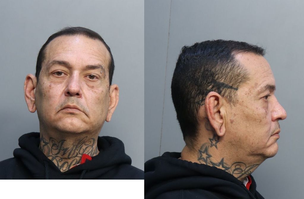 Esquivel Rodrigo Gerardo Miami Dade County Mugshots Zone