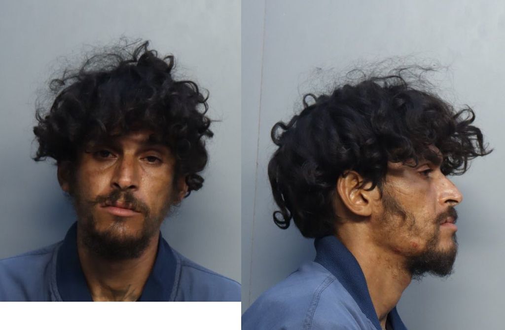 QUINTANA FIDEL 09 11 2022 Miami Dade County Mugshots Zone