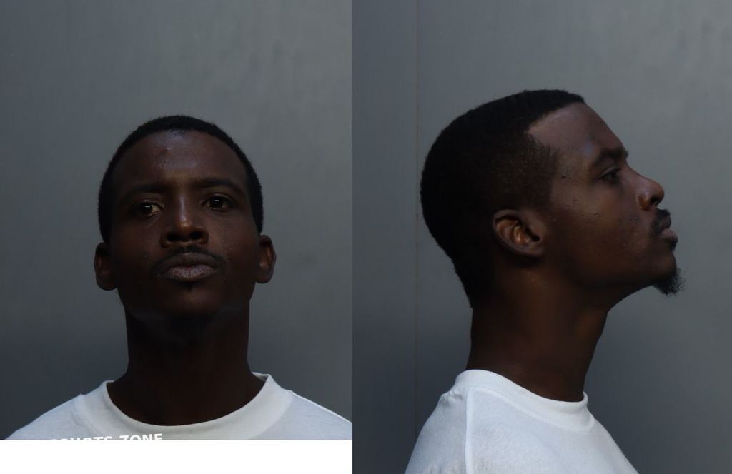 RAWLINS KRISTIAN ALPHONSO 09 19 2022 Miami Dade County Mugshots Zone