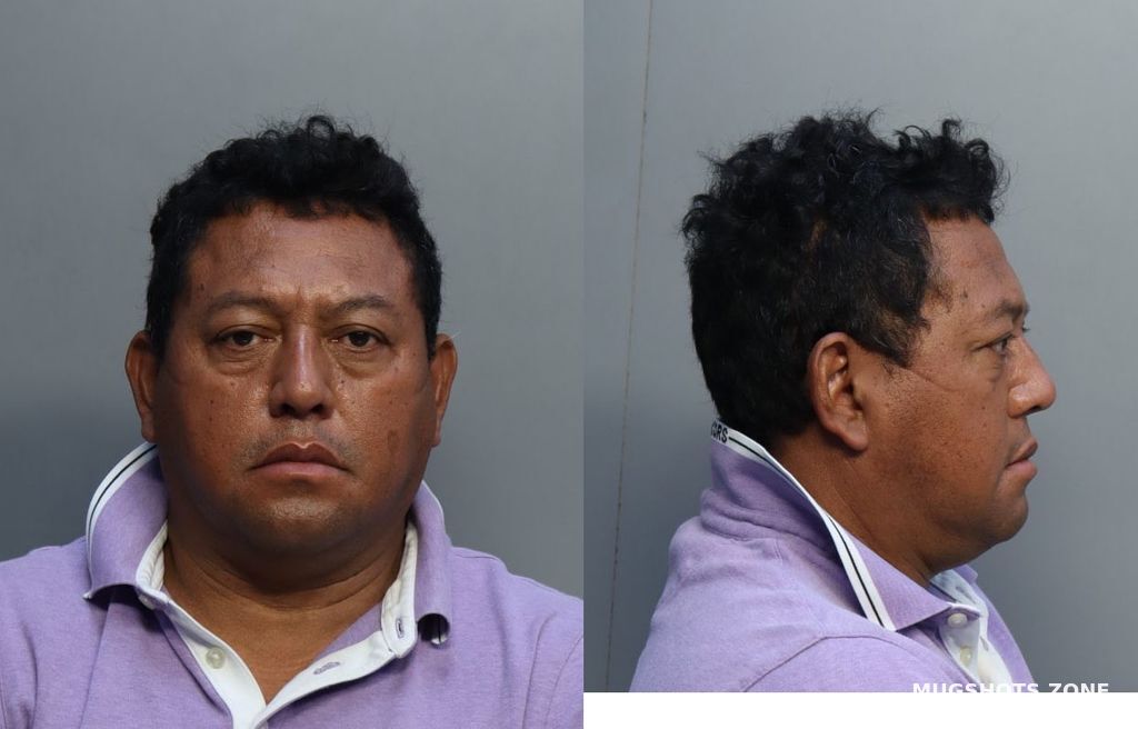 HERNANDEZ ROBERTO ANTONIO 10 04 2022 Miami Dade County Mugshots Zone