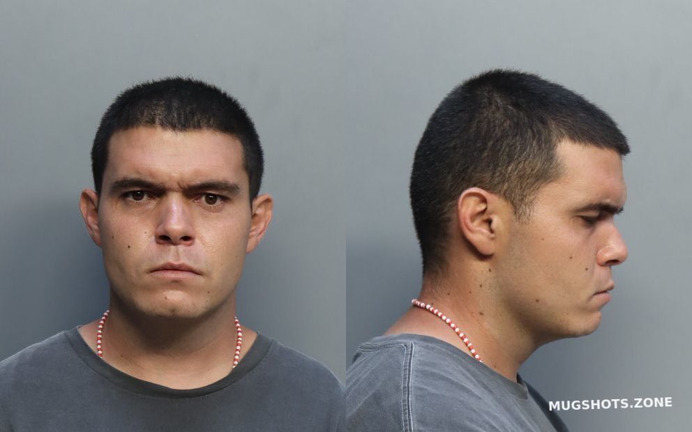 CHACON ESTEBAN 10 08 2022 Miami Dade County Mugshots Zone