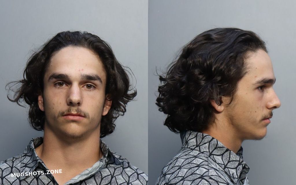 FECTEAU CAMDEN MICHAEL 01 29 2023 Miami Dade County Mugshots Zone