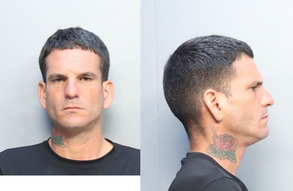 BECERRA YAN CARLOS 06 28 2023 Miami Dade County Mugshots Zone