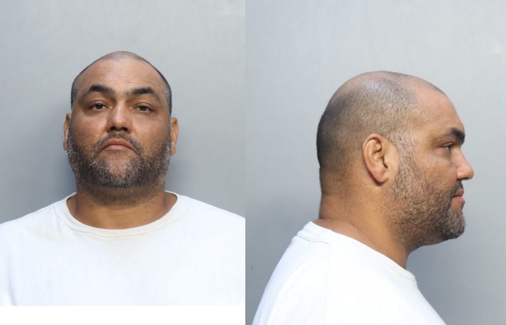 REVERON RAUL 11 10 2023 Miami Dade County Mugshots Zone