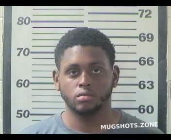 MOSLEY DAVID TERRELL JR 06 16 2022 Mobile County Mugshots Zone