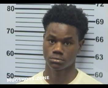 SPENCER JORDAN TERRELL 04 22 2023 Mobile County Mugshots Zone