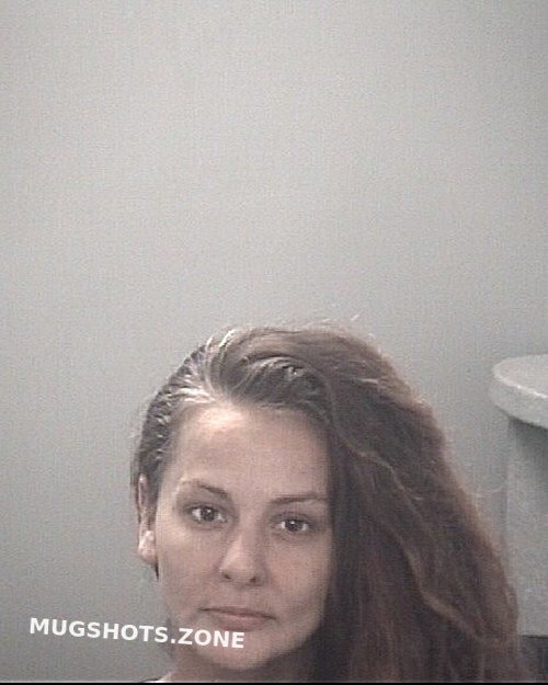 DAVIS ANGELA MARIE 09 22 2023 Pasco County Mugshots Zone