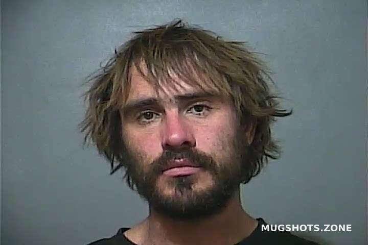 FREEMAN LINDSEY MATTHEW 12 24 2021 Vigo County Mugshots Zone