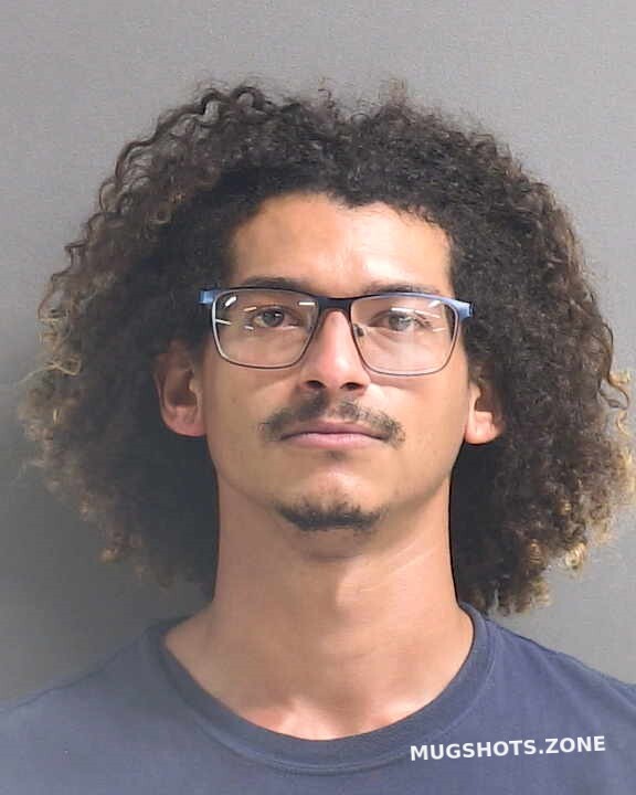 CRESPO DAVID 12 17 2021 Volusia County Mugshots Zone