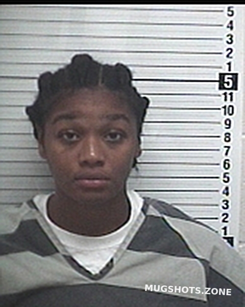 GAINES LAKEN ASHUNTI 10/04/2024 Bay County Mugshots Zone