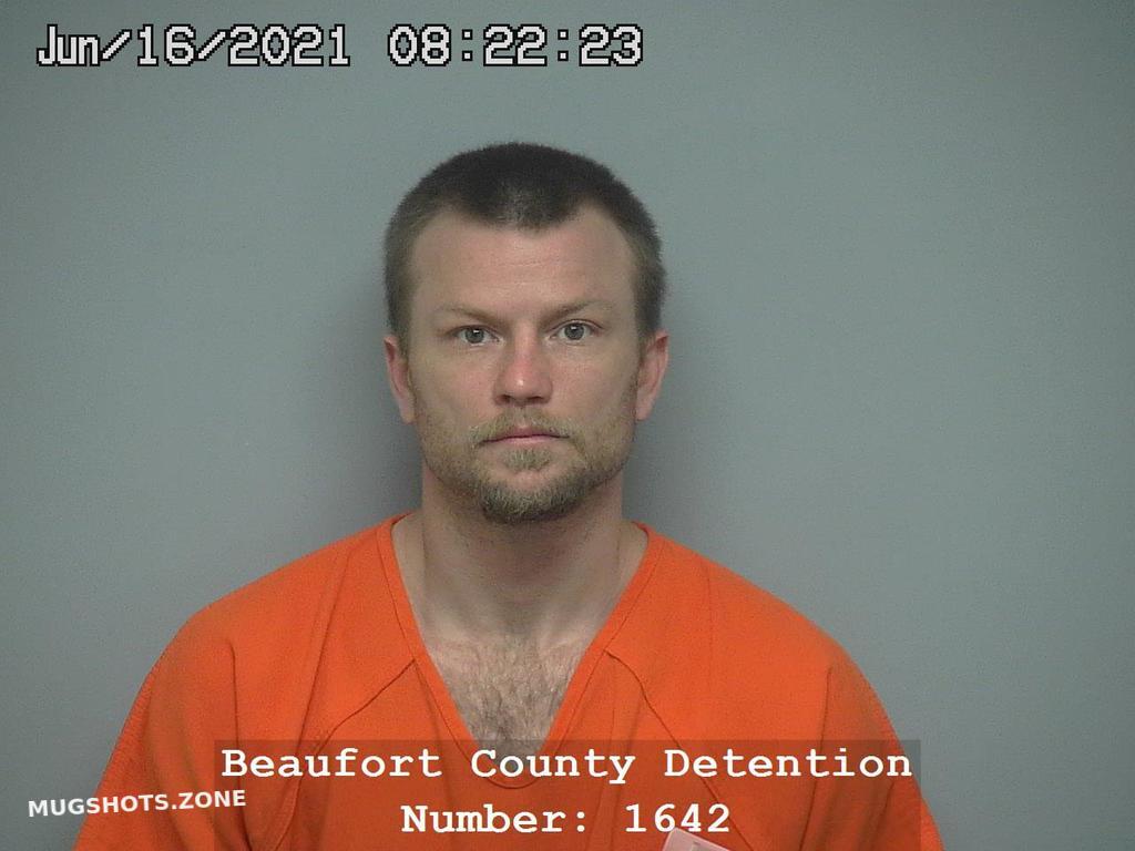 BENJAMIN MICHAEL MCCULLOUGH 06/16/2021 Beaufort County Mugshots Zone
