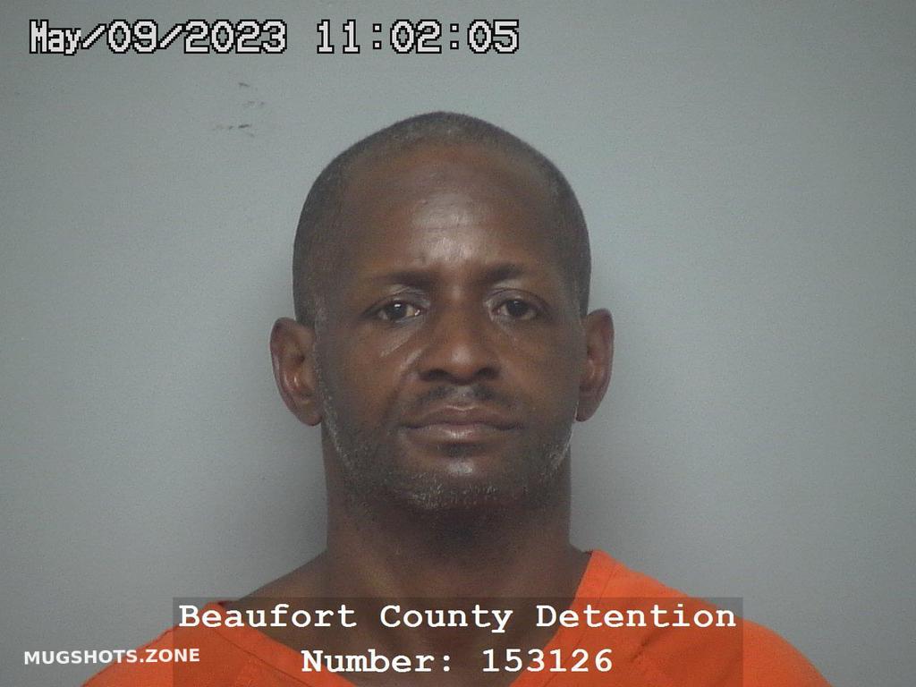MAURICE T MOULTRIE 05/09/2023 Beaufort County Mugshots Zone