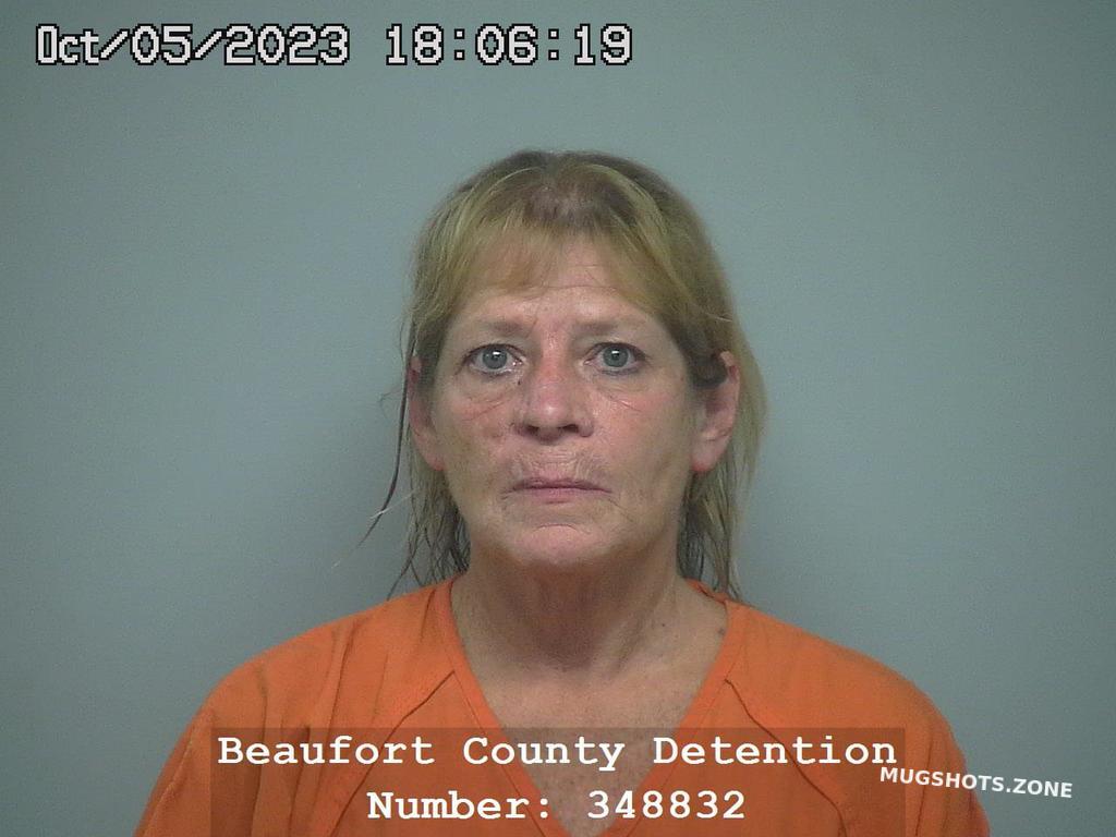 KELLY ANN CARPENTER 10/05/2023 Beaufort County Mugshots Zone