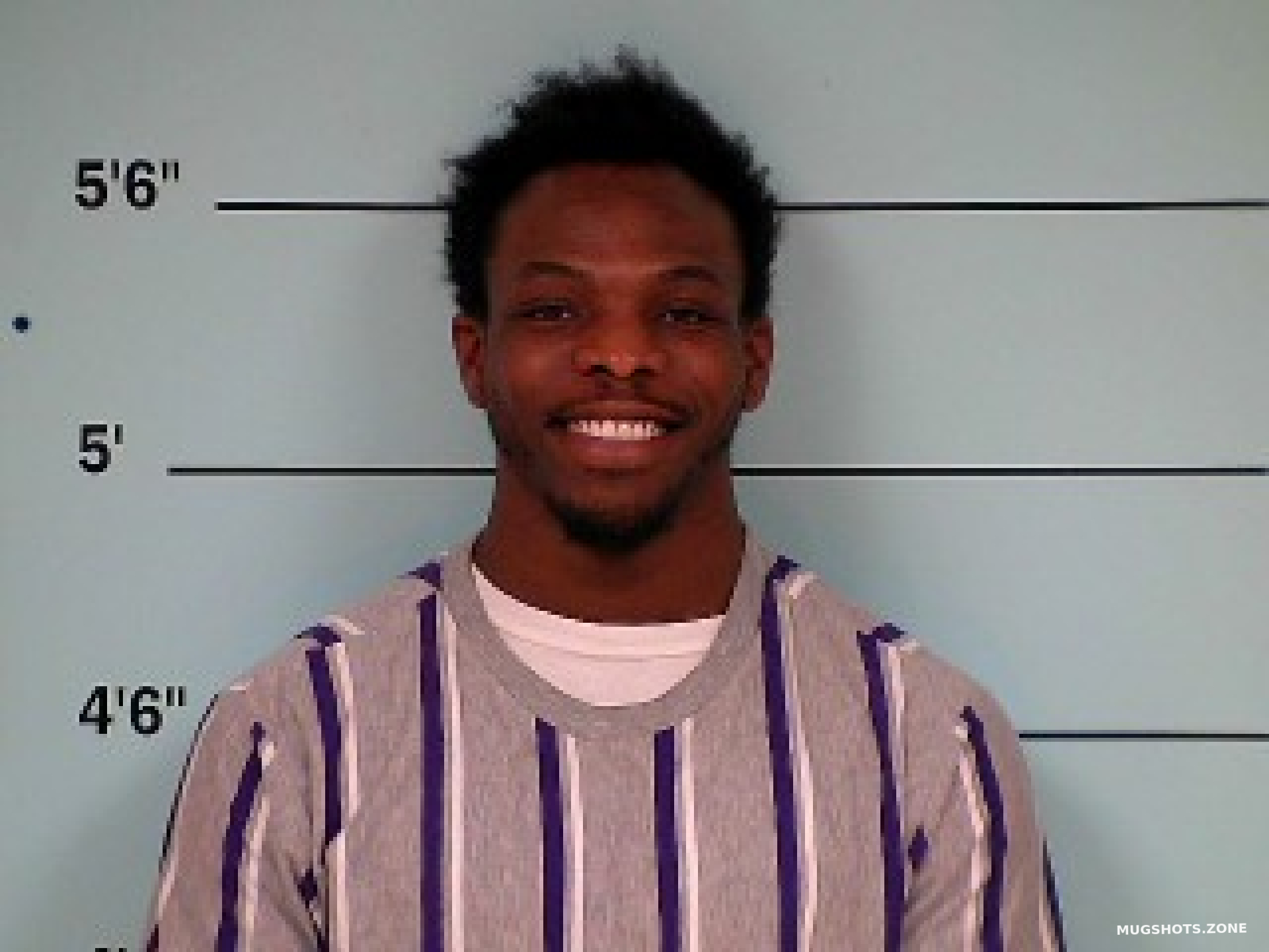 DAVIS BENNIE 01/03/2025 - Bourbon County Mugshots Zone