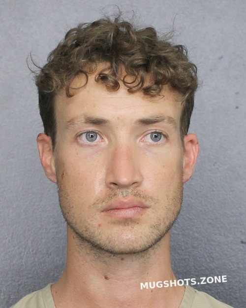 HOLDEN AUSTIN TRENT 02/16/2021 - Broward County Mugshots Zone