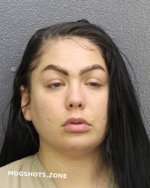 PULLEY CHRISTIN NICOLE 08/10/2021 - Broward County Mugshots Zone