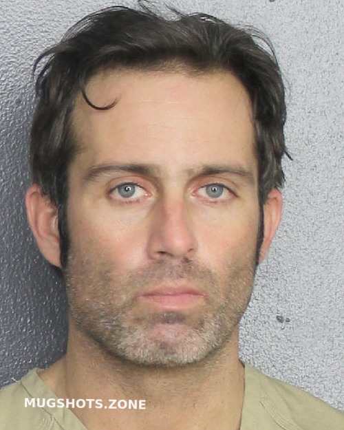 MINIACI ALEXANDER JOHN 12/02/2021 - Broward County Mugshots Zone