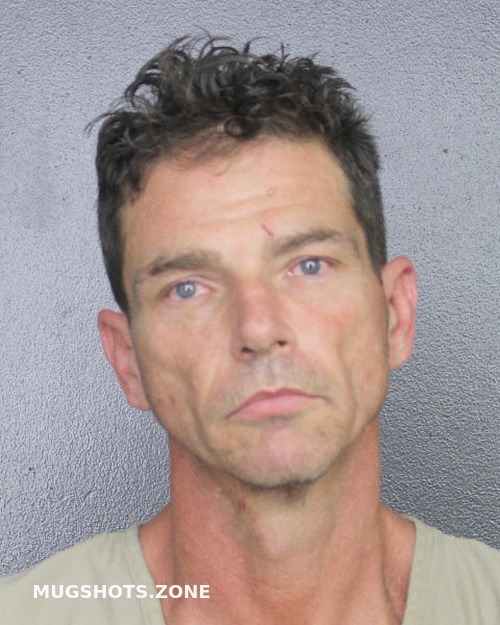 HOGAN ANDREW JOSEPH 12/24/2021 Broward County Mugshots Zone