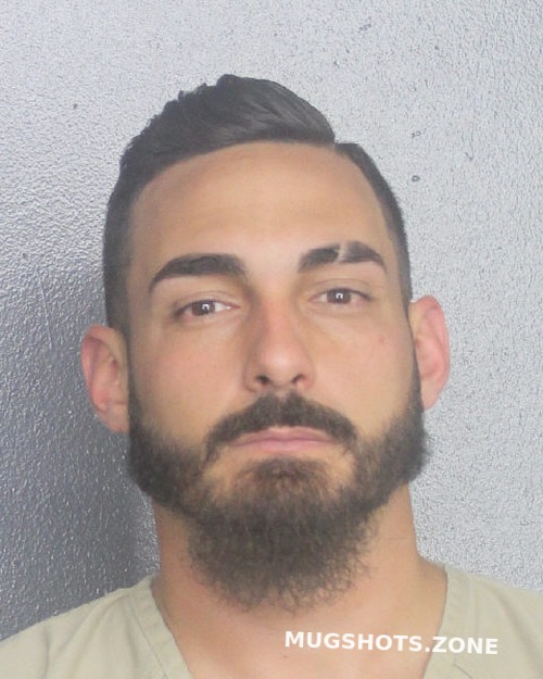 Morejon Cristopher 01 07 2022 Broward County Mugshots Zone