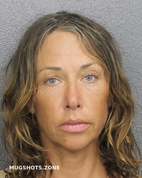 Cygan Carrie Lynn 05 30 2022 Broward County Mugshots Zone