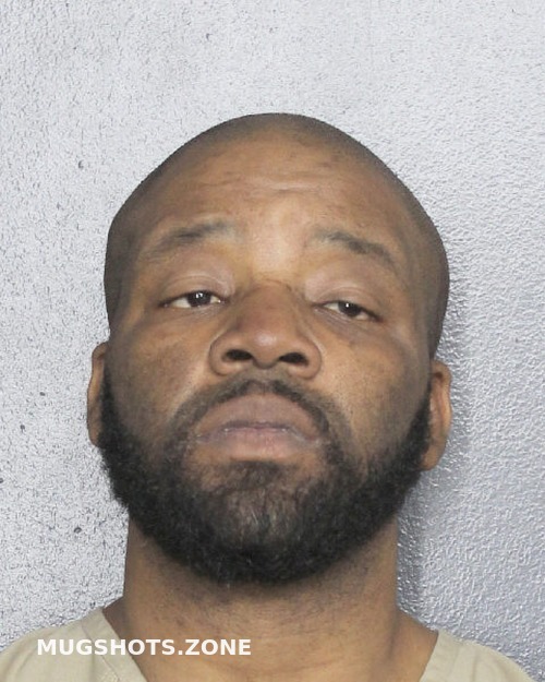 Roberts Deandre Marquise 08202022 Broward County Mugshots Zone